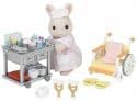 Sylvanian Families - Conjunto de enfermeira do campo - Conjunto de casa de bonecas