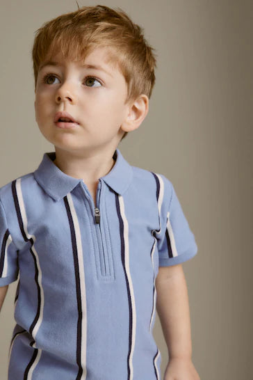 |Boy| Conjunto De 2 Peças De Camisa Polo e Shorts com Zíper - Blue Vertical Stripe (3 meses a 7 anos)