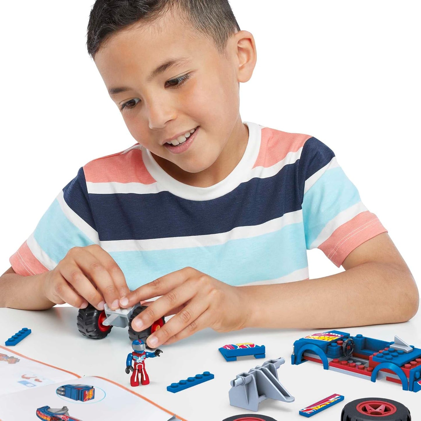 Conjunto de construção Mega Hot Wheels Race Ace Monster Truck conjunto de construção de carro de brinquedo com condutor de microfigura, 69 peças, conjunto de oferta para meninos e meninas a partir dos 5 anos