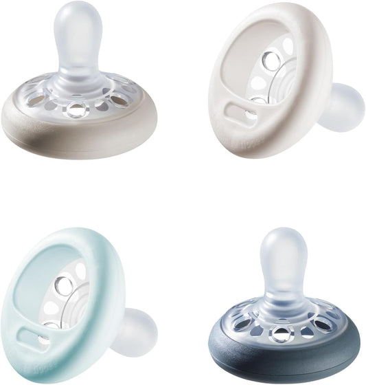 Tommee Tippee Breast-Like Dummies, pacote de 0 a 6 meses com 4 Dummiess com baglet semelhante a peito, design simétrico e sem BPA