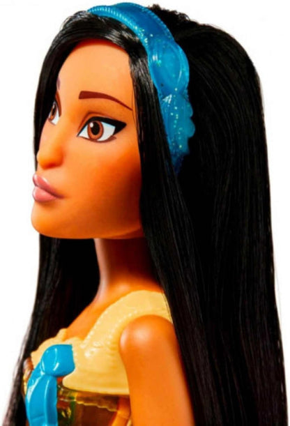 Muñeca Disney Princess Royal Shimmer Pocahontas, muñeca de moda con falda y accesorios, juguete para niños a partir de 3 años