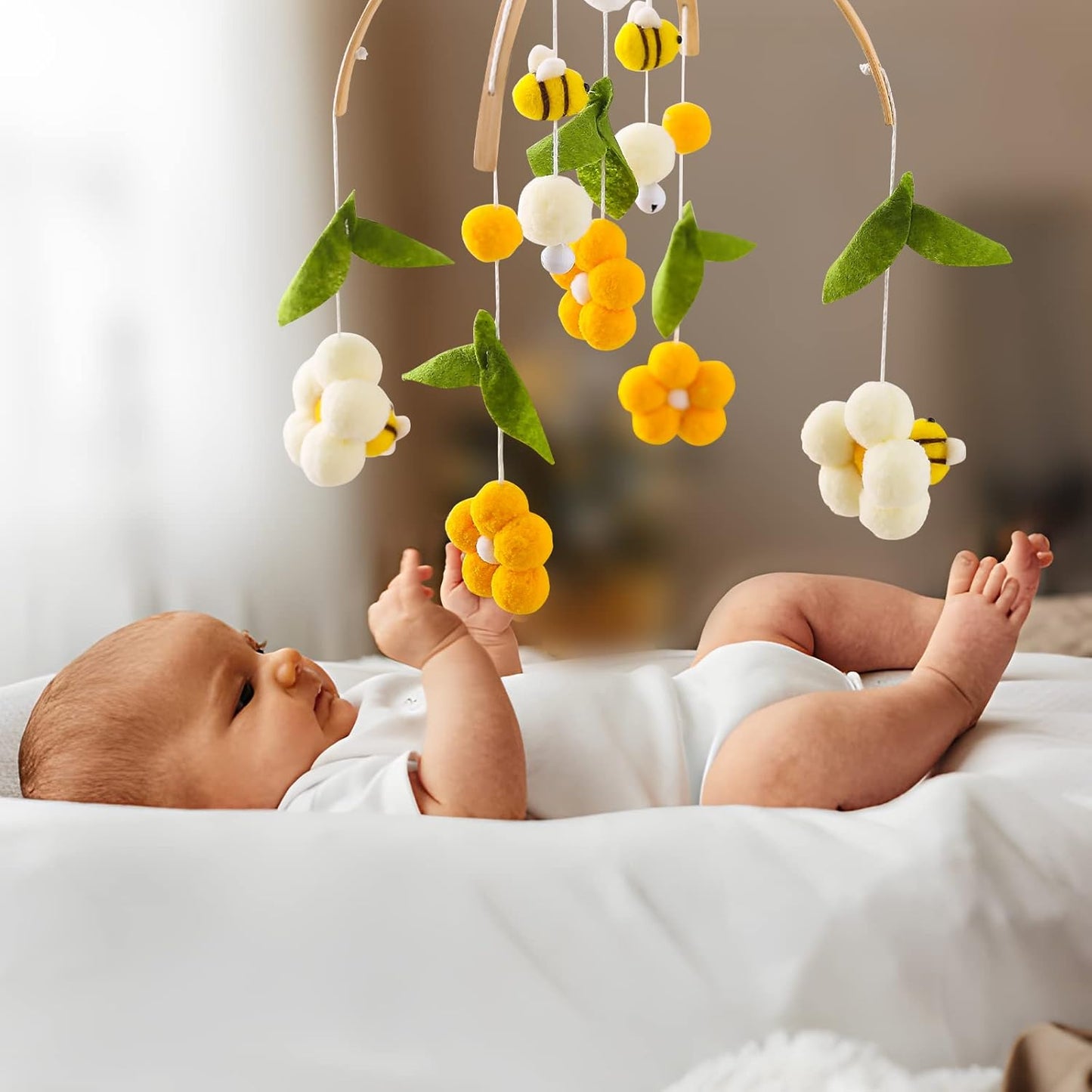 let's make móbile para bebê de madeira com bolas, flores + folhas verdes + carrilhão de vento de abelhas, móbile para meninos e meninas, presente de decoração de casa fresca (abelha)