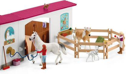 Schleich 42639 Picadeiro Peppertree, a partir de 5 anos, HORSE CLUB - Playset, 179 peças