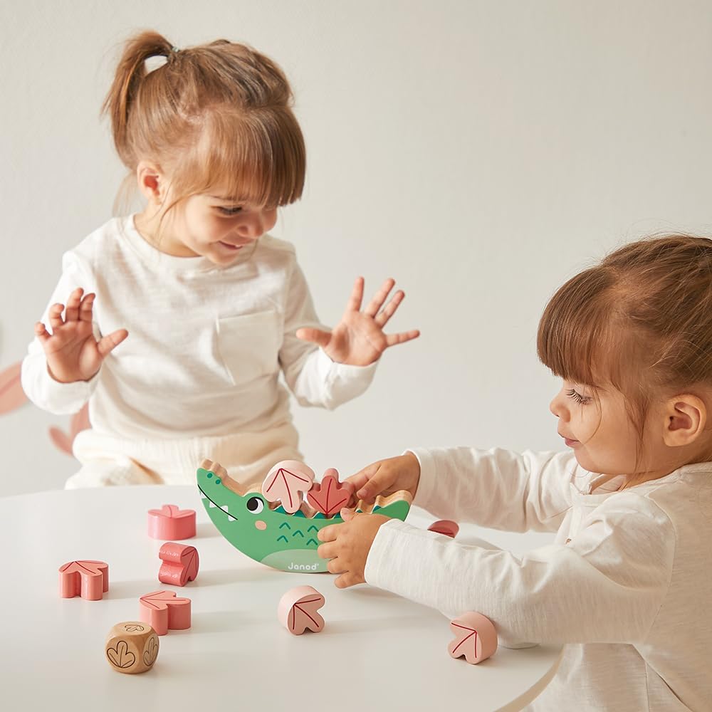 Janod - Caja de juegos para bebés - 24 meses +, juguetes de aprendizaje para niños pequeños - Rompecabezas y actividades prácticas - Actividad ideal para 2 años - Juguetes de actividades psicomotoras y de desarrollo - J04065