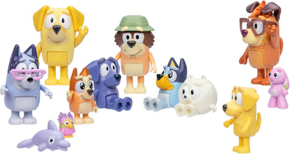 Bluey O conjunto Super Fan inclui doze figuras de 2 a 2,5 polegadas