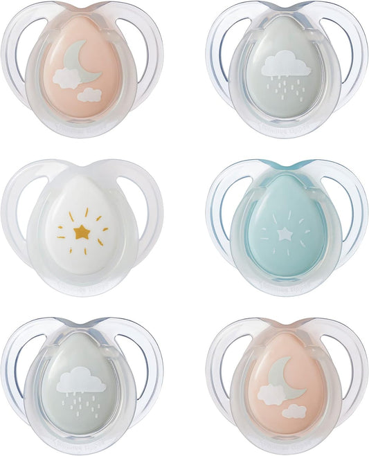 Tommee Tippee Chupetes nocturnos para recién nacidos, diseño de ortodoncia simétrico, bolsa de silicona sin BPA, 0-6 m, paquete de 6 chupetes