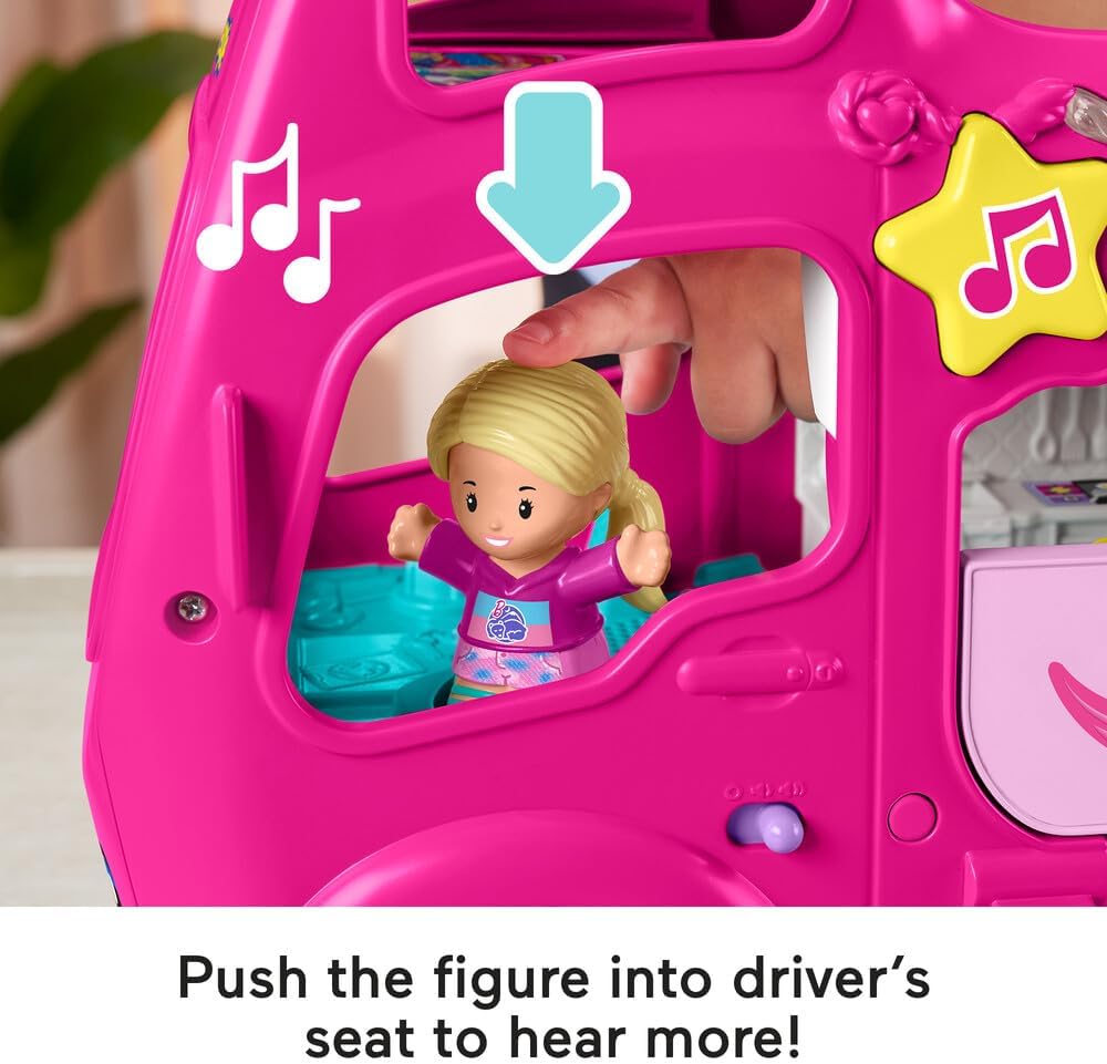 Fisher-Price Brinquedo infantil Little People Barbie Little Dreamcamper RV Playset com luzes musicais e 2 figuras para maiores de 18 meses, versão multilíngue, HYR86