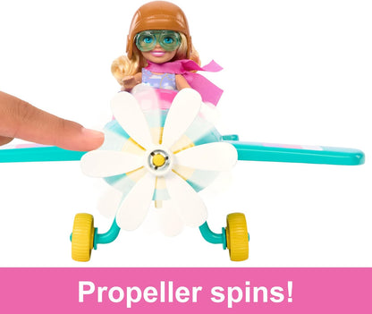 Barbie Chelsea Can Be… Conjunto de boneca e avião, aeronave de 2 lugares com hélice giratória Daisy e 7 acessórios, incluindo cachorrinho e adesivos, HTK38