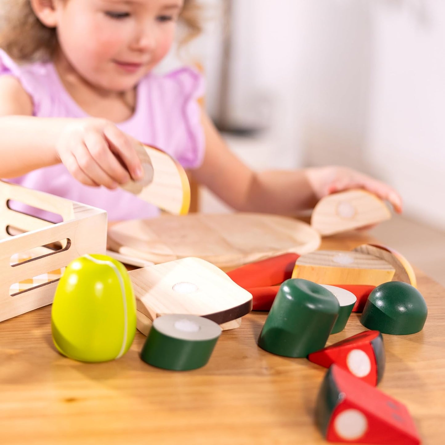 Melissa &amp; Doug Comida de juguete para cortar de madera Juguetes de comida de madera Comida de juguete Comida de juguete Accesorios de cocina 3+ Regalo para niño de 3 años, Regalo para niña de 3 años