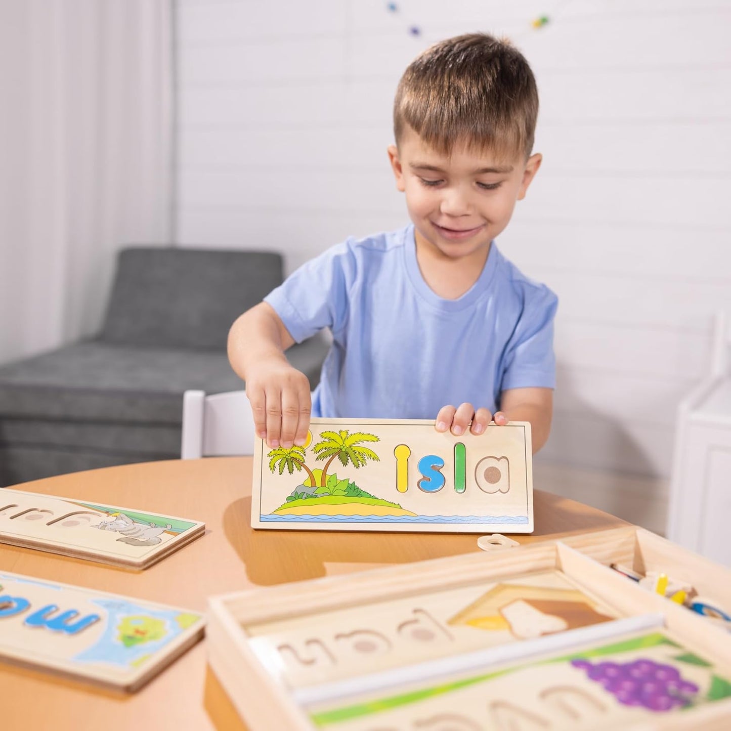 Melissa & Doug Espanhol See & Spell Brinquedo educacional de aprendizagem de línguas, brinquedos de desenvolvimento inicial e atividades, quebra-cabeça, quebra-cabeça de madeira, presente para menino ou menina de 3 anos