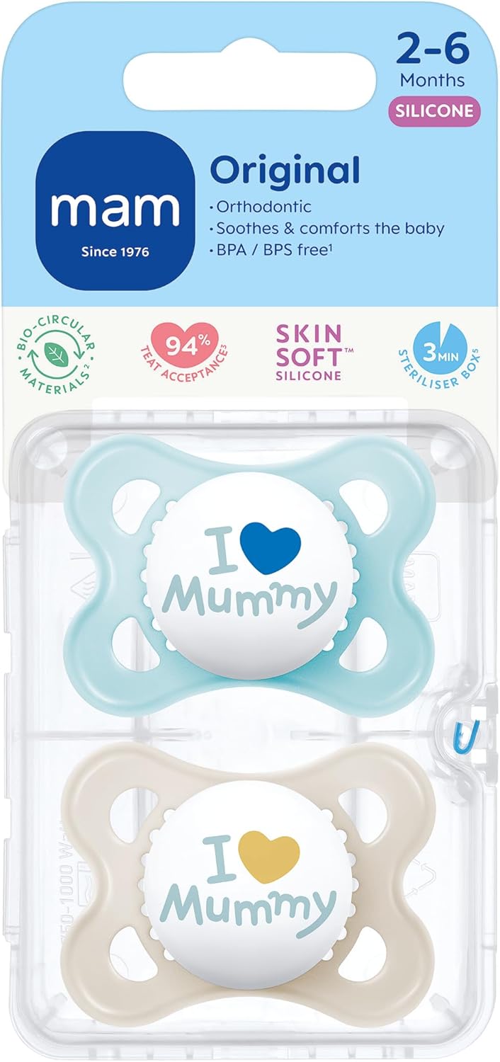 MAM Original 2-6 meses (pacote com 2), chupetas para bebês com estojo de viagem autoesterilizante, itens essenciais para recém-nascidos, azul, I Love Mummy (os designs podem variar)