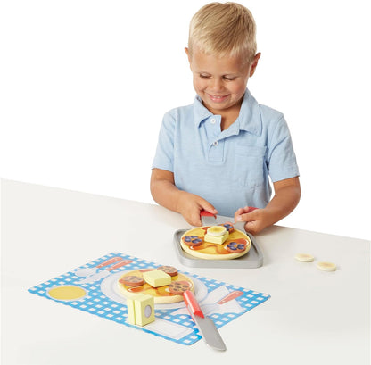 Melissa & Doug Conjunto de panqueca de comida de brinquedo | Brinquedo de madeira | Finja brincar | Crianças brincam com comida | Acessórios de cozinha infantil | Finja comida | Brinquedos infantis Montessori de 3 anos | Presente para menino ou menina