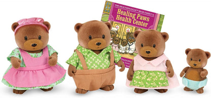 Li'l Woodzeez – Família Healthnuggle Bear – Conjunto de brinquedos de 5 peças com estatuetas de animais em miniatura e livro de histórias – Brinquedos e acessórios de animais para crianças a partir de 3 anos, 6093M