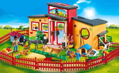 Playmobil 71599 My Life: Tiny Paws Pet Hotel, brinquedo educativo e para presentear, brinquedos sustentáveis, encenação divertida e imaginativa, conjuntos de jogos adequados para crianças de 4 anos ou mais