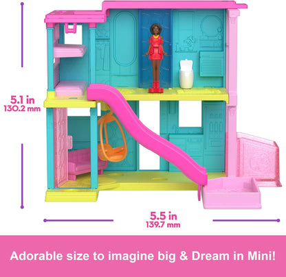 Barbie Mini BarbieLand Doll House Sets, Mini Dreamhouse com surpresa Boneca Barbie de 1,5 polegadas, Móveis e acessórios, Mais elevador e piscina, 4 anos ou mais, HYF46