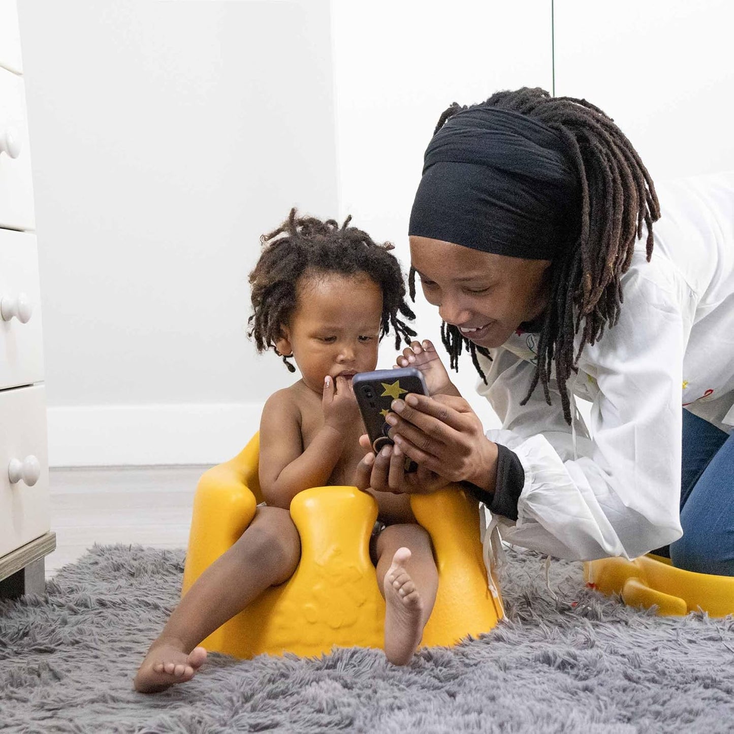 Bumbo Assento de chão para bebê com arnês ajustável 3 meses Plus - Assento de bebê Sit Me Up - Cadeira de chão para bebês - Amarelo Mimosa