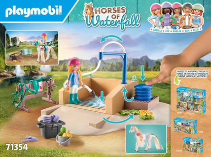 Playmobil 71354 Estación de lavado de caballos en cascada con Isabella y la Leona, paseos extensos y selfies conjuntos, juegos de rol divertidos e imaginativos, juegos sostenibles adecuados para niños a partir de 5 años