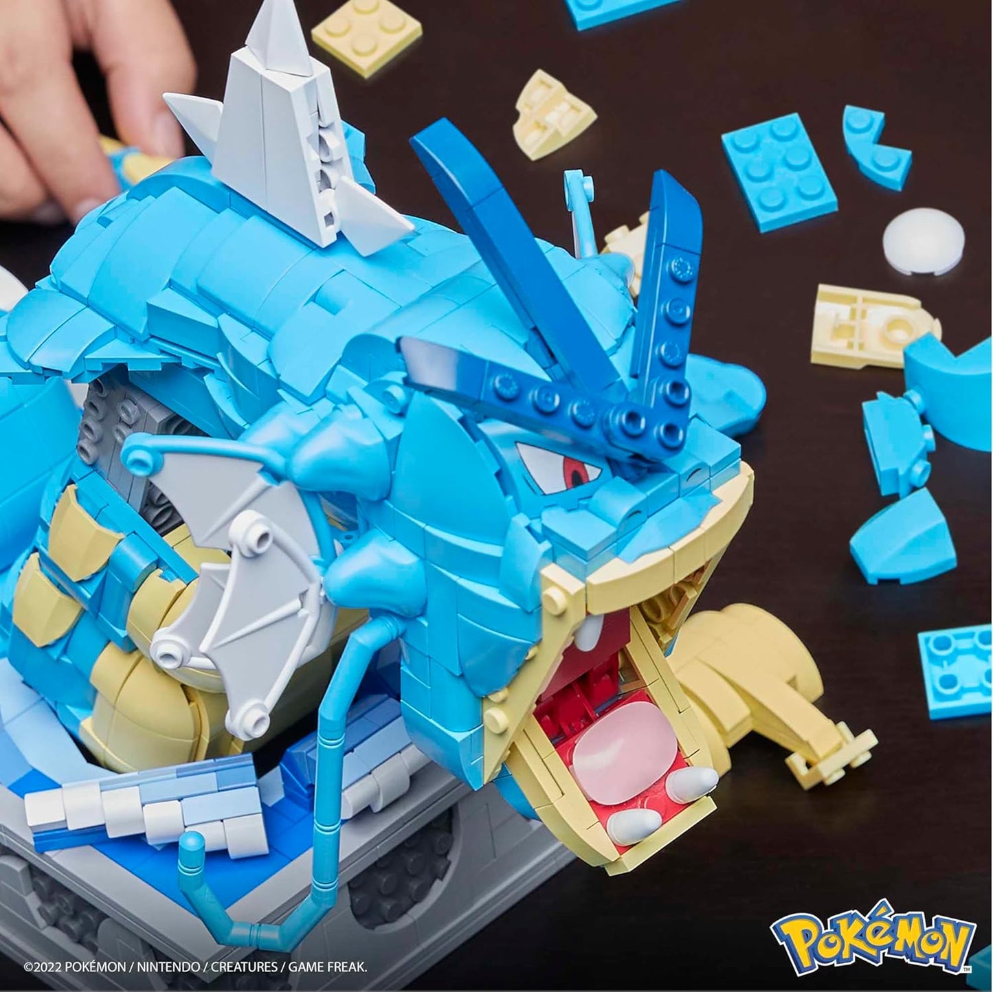 MEGA Brinquedos de construção Pokémon para adultos, Gyarados de movimento com 2186 peças, boca e cauda móveis, ideia de presente para colecionadores, HGC24