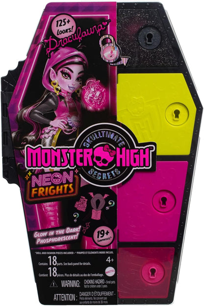 Muñeca Monster High y set de moda, muñeca Draculaura, Skulltimate Secrets: Neon Frights, vestidor con más de 19 sorpresas, HNF78