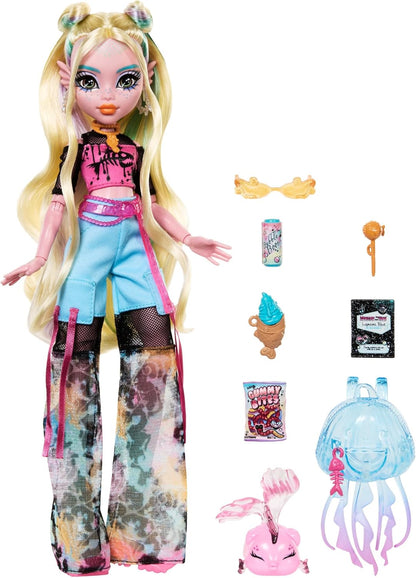 Monster High Boneca Lagoona Blue em camiseta de malha e calça cargo, inclui Pet Fish Neptuna e acessórios como mochila, lanche e caderno