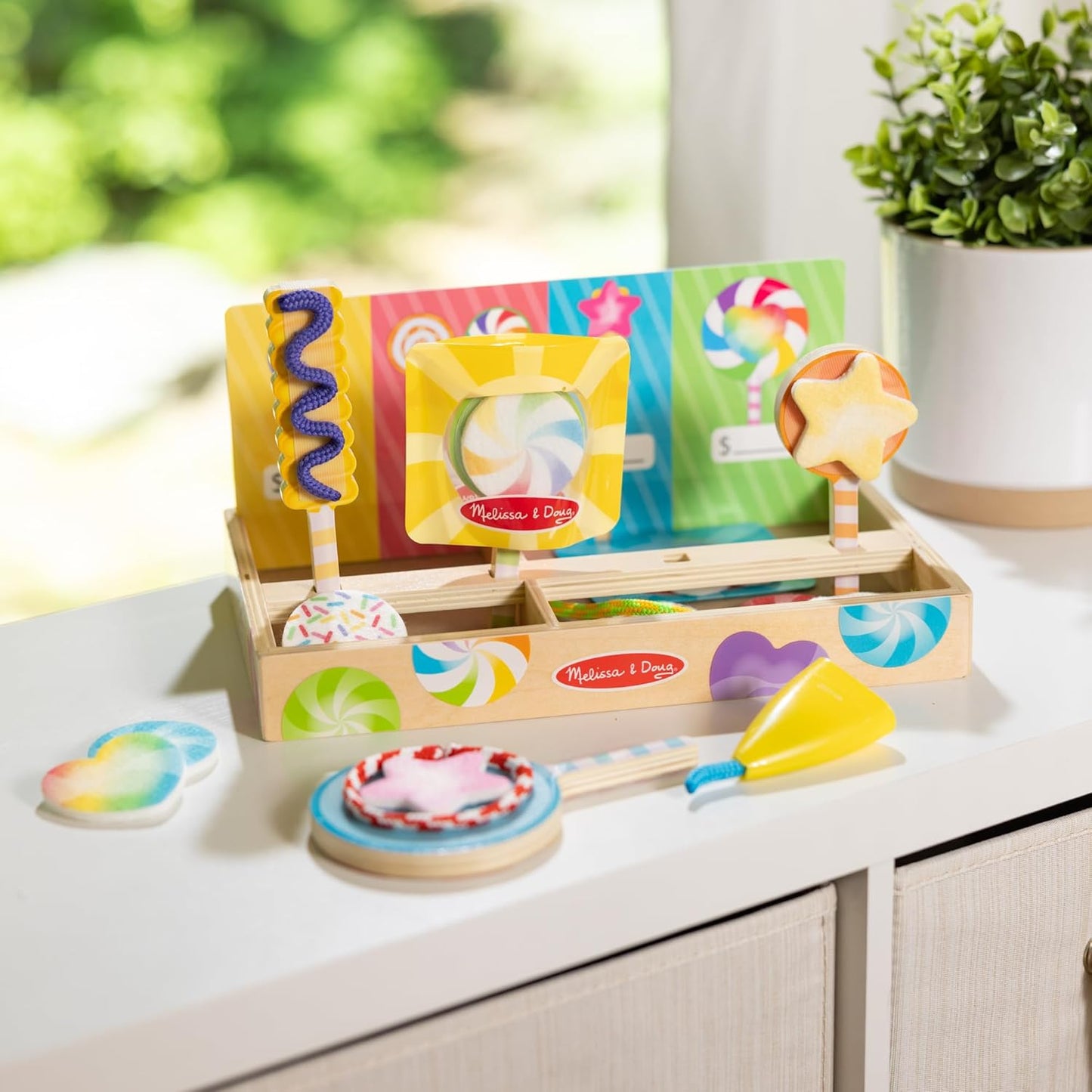 Melissa & Doug Conjunto de brinquedos de pirulito de madeira para meninas e meninos em idade pré-escolar 3+