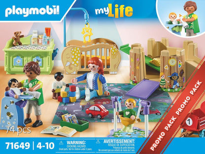 Playmobil 71649 MyLife: pacote promocional para grupos infantis, incluindo cinco figuras, torre de brincar, escorregador e muitos acessórios adoráveis, conjuntos de jogos detalhados adequados para crianças de 4 anos ou mais