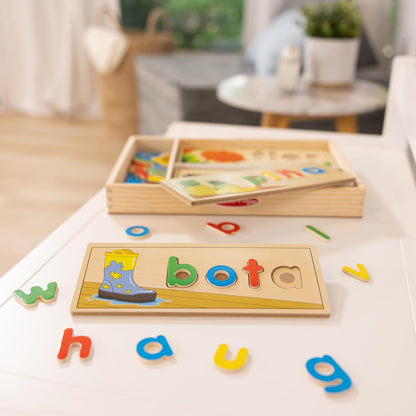 Melissa & Doug Espanhol See & Spell Brinquedo educacional de aprendizagem de línguas, brinquedos de desenvolvimento inicial e atividades, quebra-cabeça, quebra-cabeça de madeira, presente para menino ou menina de 3 anos