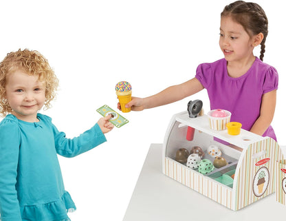 Melissa & Doug Colheres legais de madeira para brincar de sorvete, brinquedo de cozinha, brinquedo de sorvete para meninas e meninos, brinquedo montessori de fingir comida de 3 anos, presente para menino ou menina de 3 anos