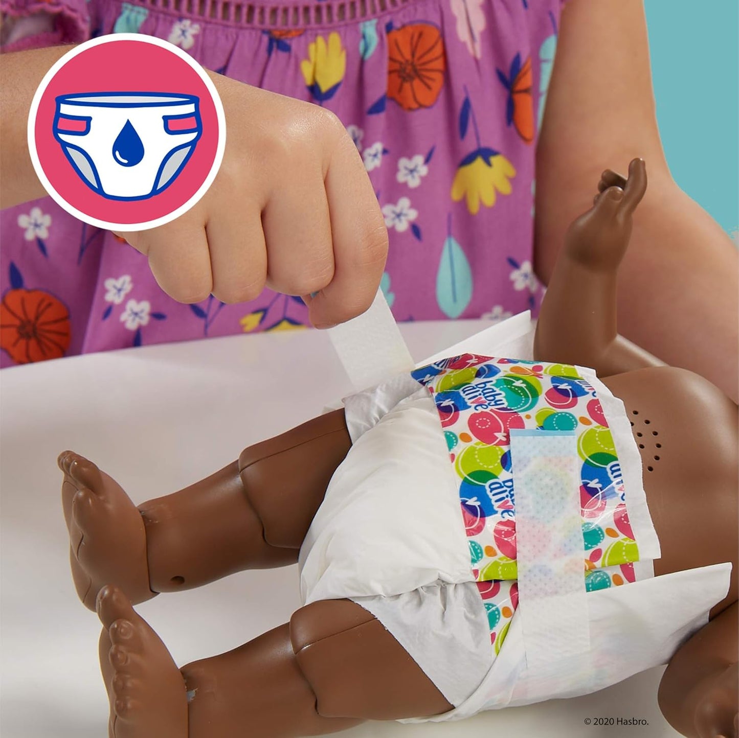 Baby Alive Baby Gotta Bounce Boneca, roupa de canguru, salta com mais de 25 efeitos sonoros e risadinhas, bebe e molha, brinquedo de cabelo preto para crianças a partir de 3 anos