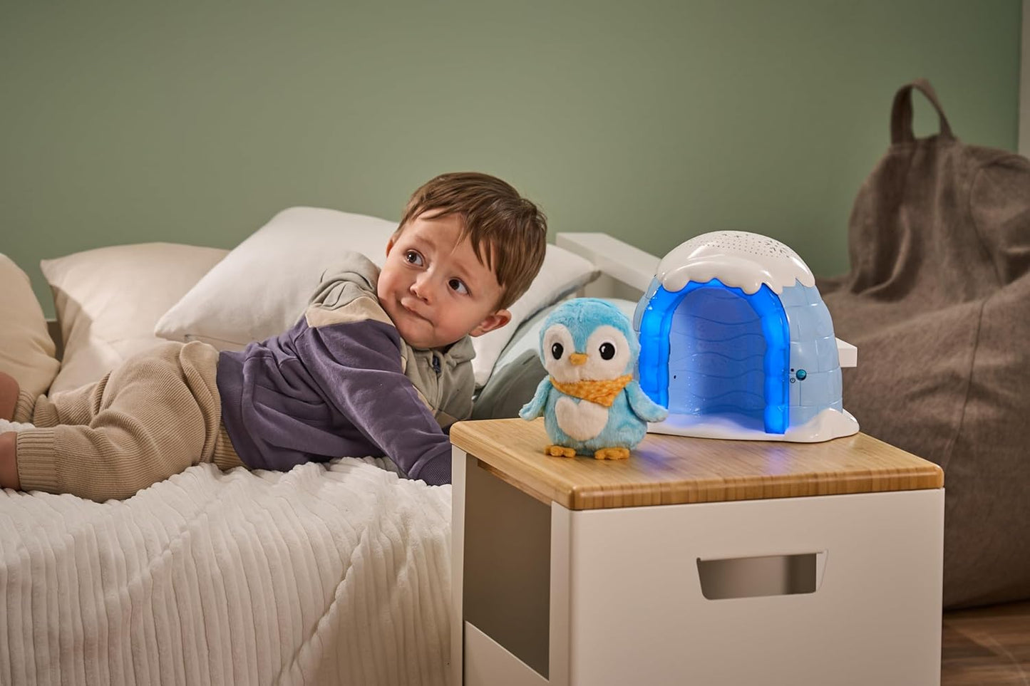 VTech Baby Soothing Starlight Igloo, Proyector de luz relajante con melodías relajantes, sonidos de la naturaleza y ruido blanco, juguete para bebés de 0, 3, 6, 12 meses más, versión en inglés