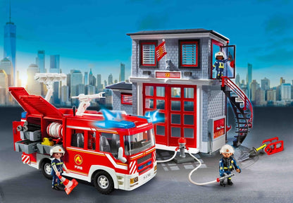 Playmobil 71603 Action Heroes: Fire Rescue Mega Set, grande conjunto de bombeiros com equipe de resposta e vários acessórios, conjuntos de jogos cheios de ação adequados para crianças de 4 anos ou mais