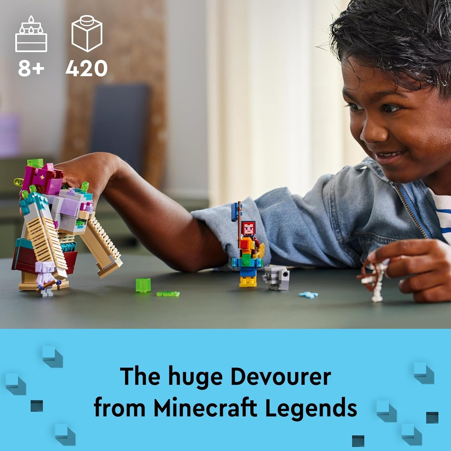 LEGO Conjunto Minecraft Legends The Devourer Showdown com personagens populares, brinquedos de construção para crianças, meninos e meninas de 8 anos ou mais com figuras e espada de diamante, presente para jogadores 21257