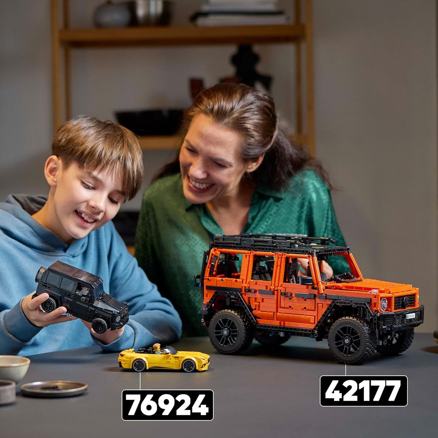 LEGO Conjunto de construção de linha Technic Mercedes-Benz G 500 PROFESSIONAL, kit de modelo de carro para adultos construirem, veículo off-road 4X4 colecionável, presente para homens, mulheres,