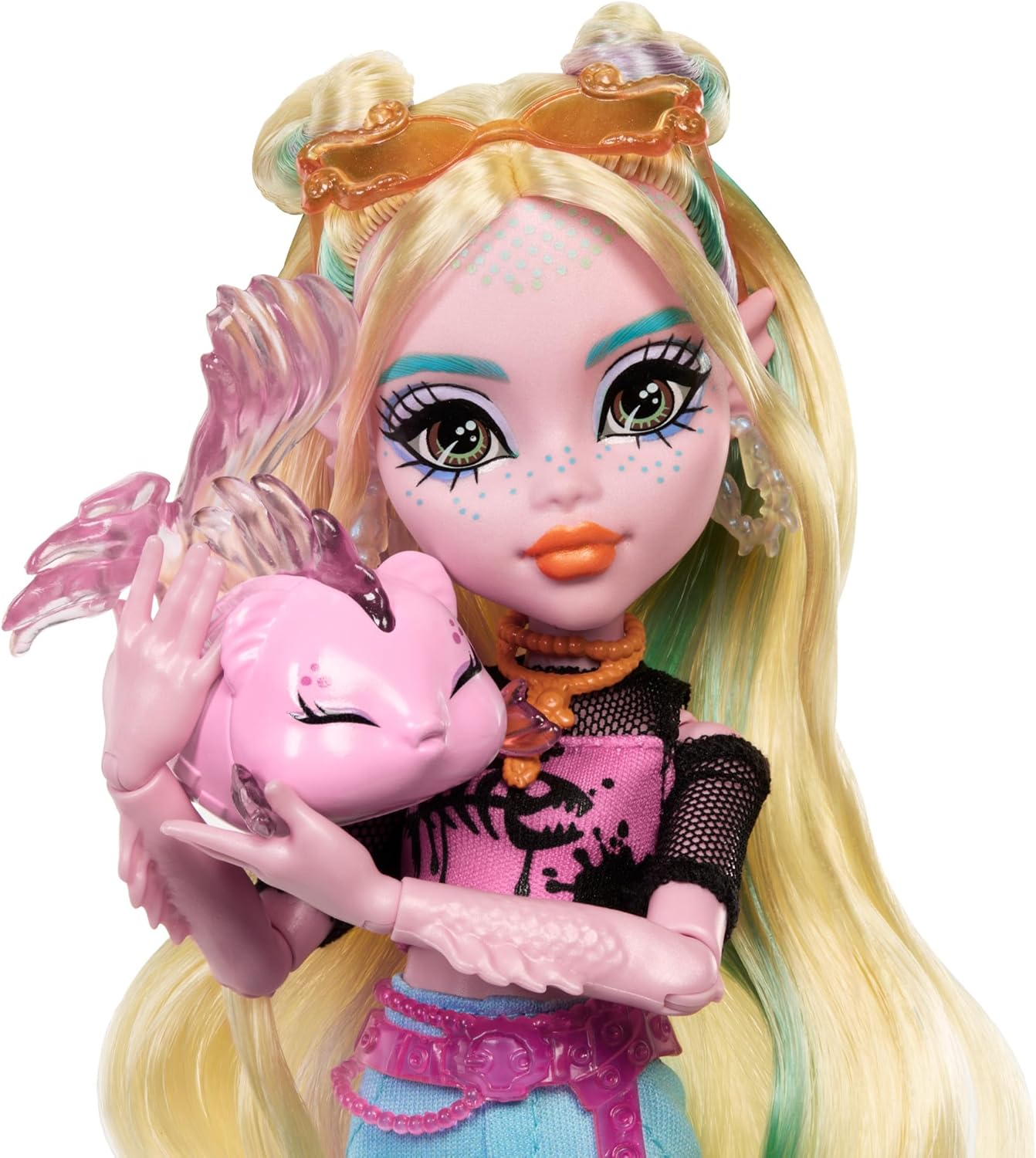 Monster High Boneca Lagoona Blue em camiseta de malha e calça cargo, inclui Pet Fish Neptuna e acessórios como mochila, lanche e caderno