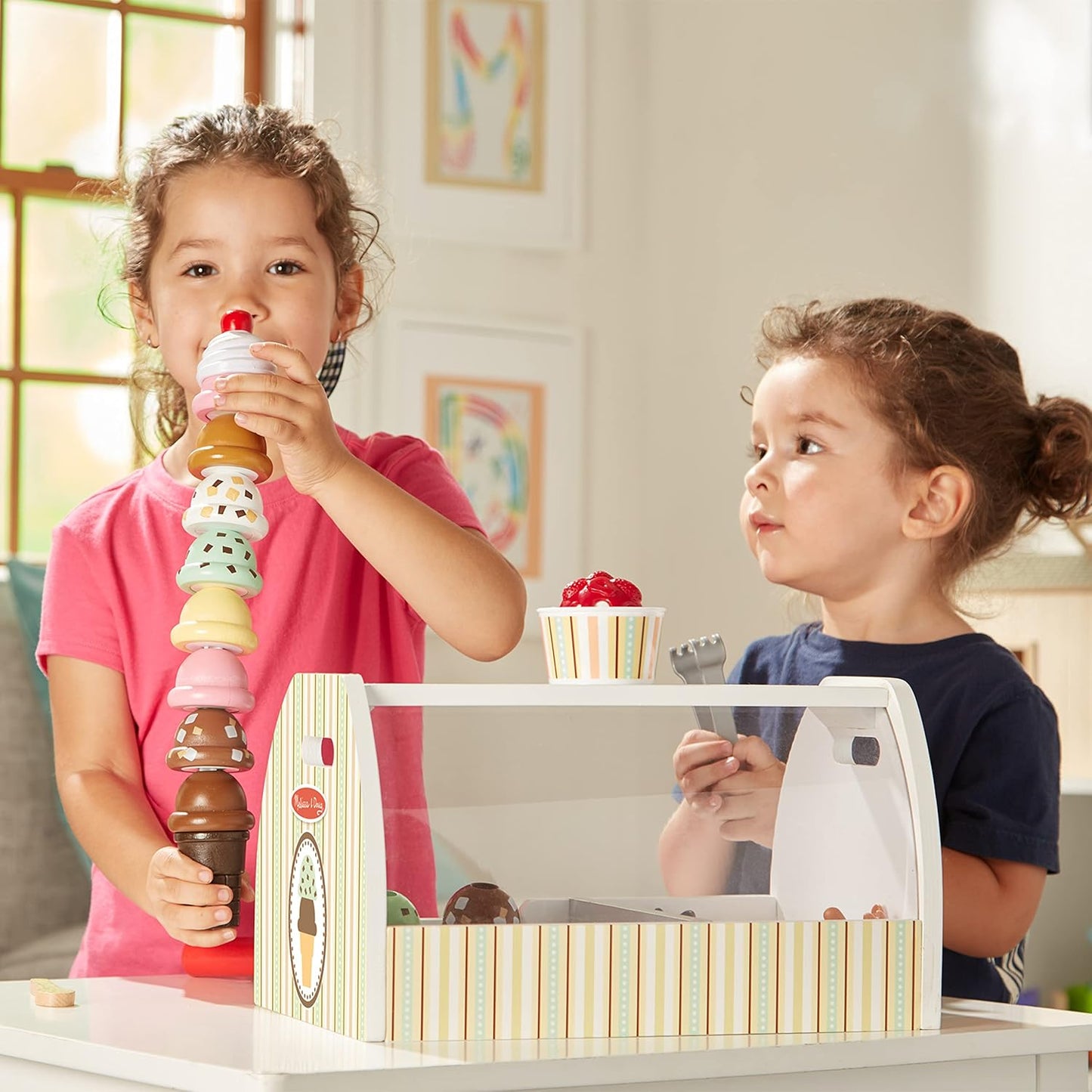 Melissa & Doug Colheres legais de madeira para brincar de sorvete, brinquedo de cozinha, brinquedo de sorvete para meninas e meninos, brinquedo montessori de fingir comida de 3 anos, presente para menino ou menina de 3 anos