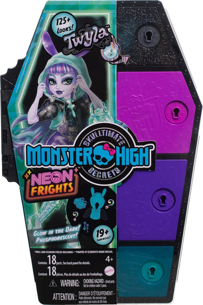 Monster High Boneca e conjunto de moda, boneca Twyla, Skulltimate Secrets: Neon Frights, armário de vestir com mais de 19 surpresas, HNF82