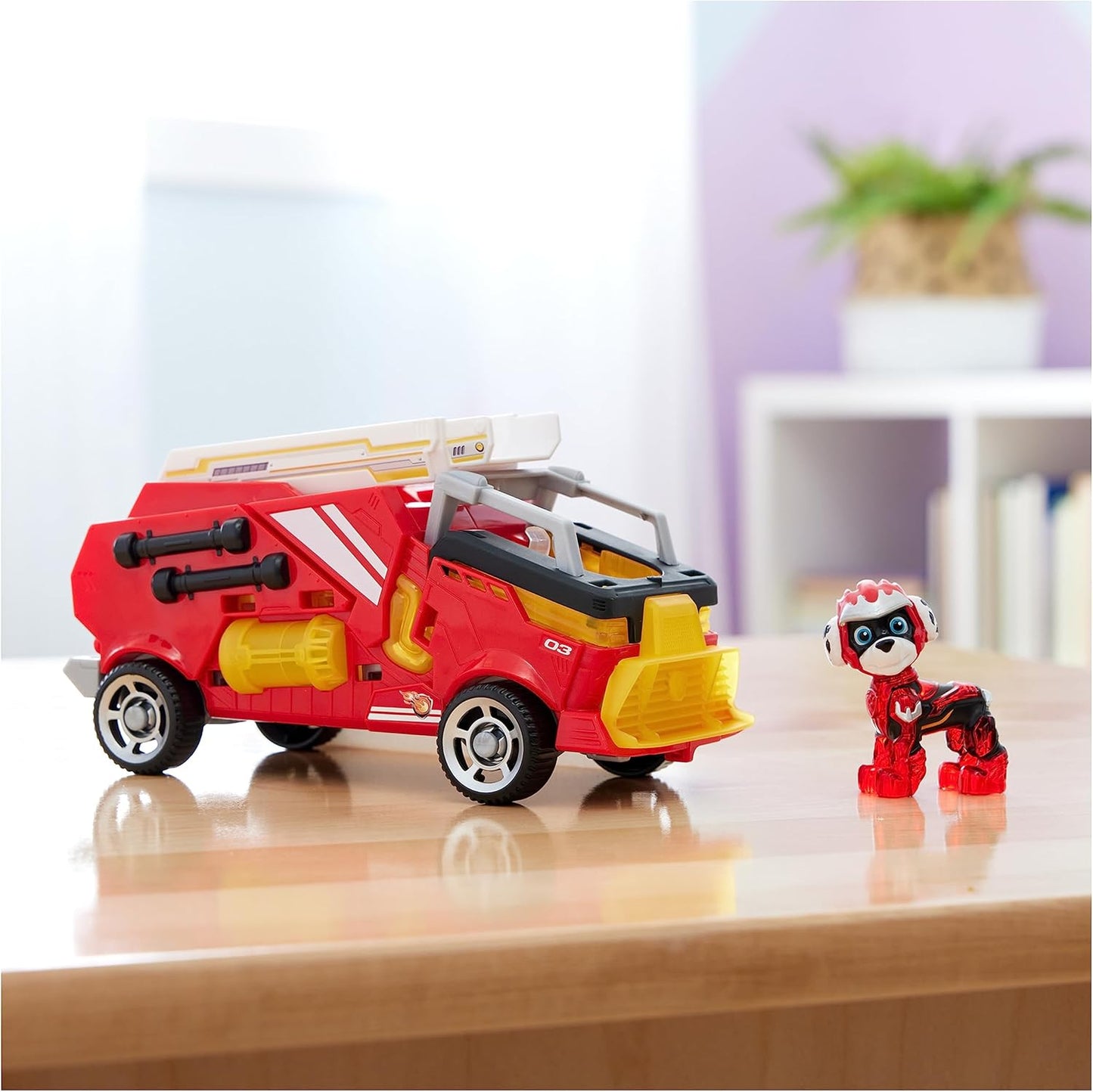 Paw Patrol: The Mighty Movie, brinquedo de caminhão de bombeiros com boneco de ação Marshall Mighty Pups, luzes e sons, brinquedos infantis para meninos e meninas 3+