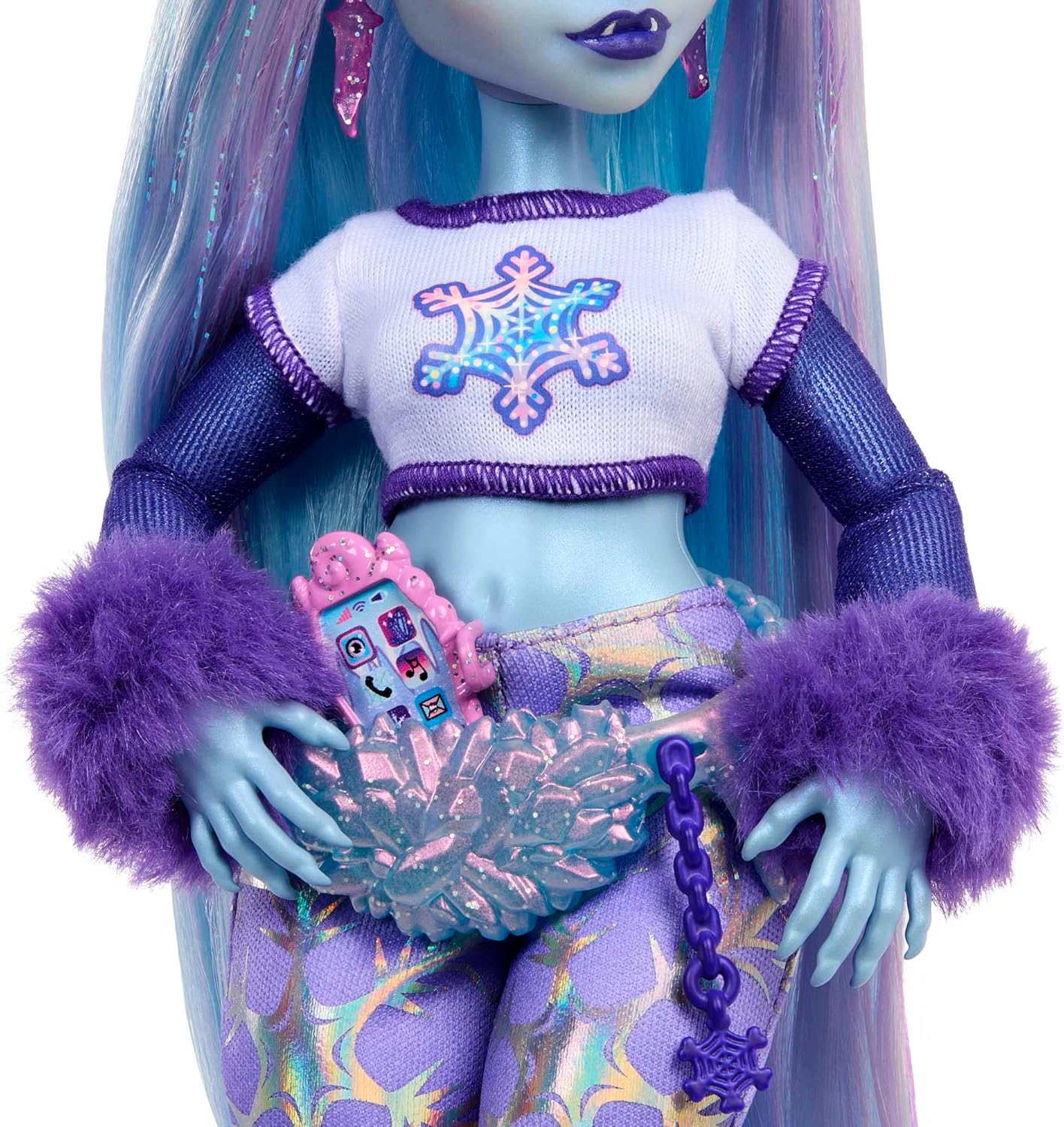 Monster High Boneca, Boneca Abbey Bominable Yeti Fashion com Mamute de Estimação e Acessórios Temáticos, HNF64, multicor