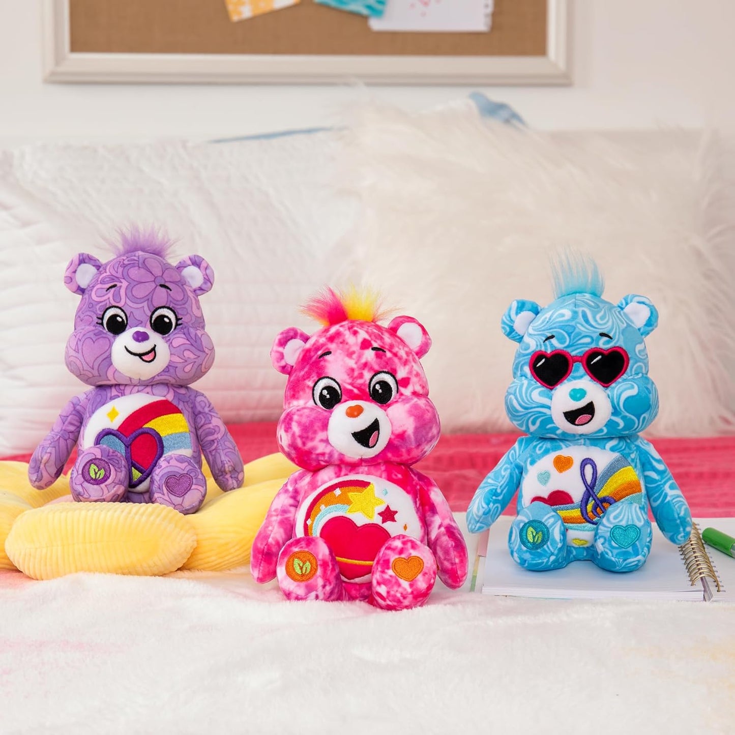 Basic Fun Care Bears, Peaceful Heart Bear Peluche de frijol de 22 cm, lindo juguete de peluche coleccionable, juguetes de peluche para niños, juguetes blandos para niñas y niños, lindos osos de peluche adecuados para niñas y niños