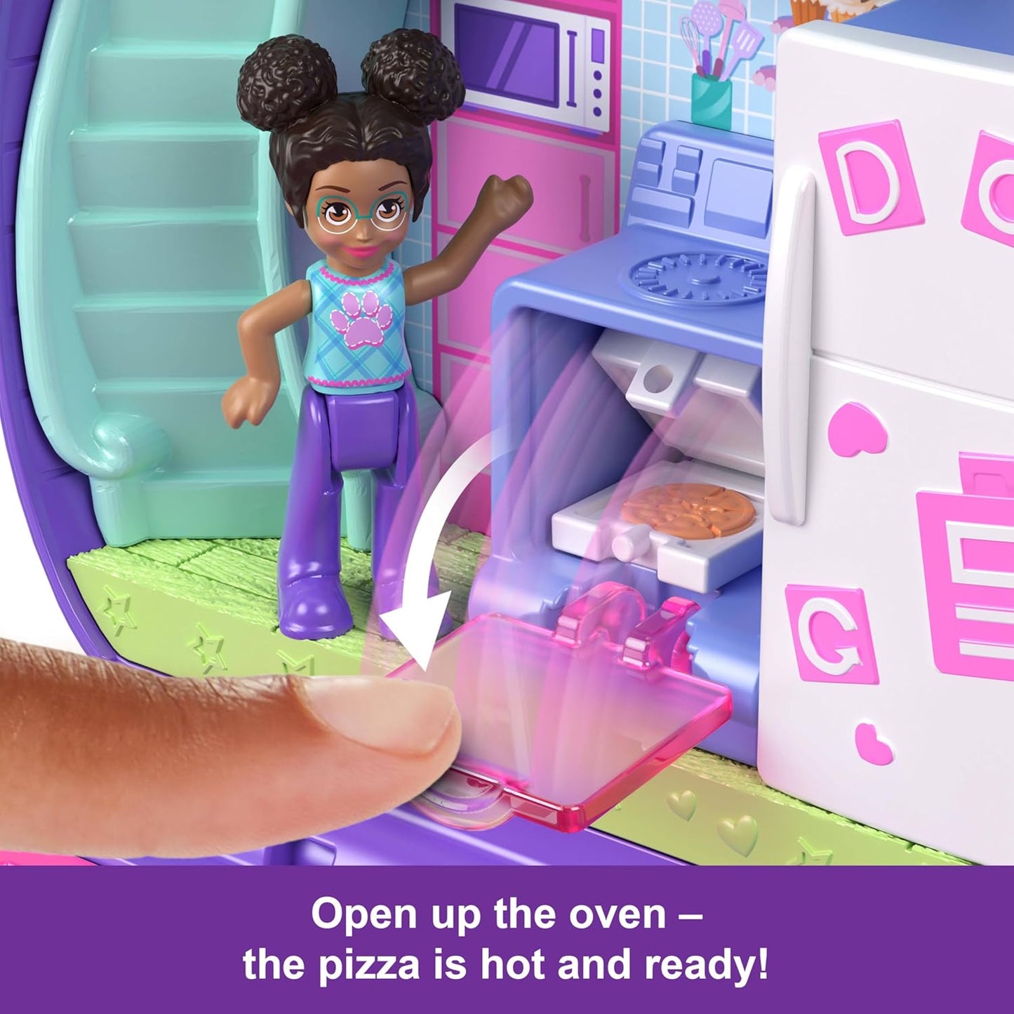 Polly Pocket Dolls e Playset, Sleepover Puppy Compact, brinquedo de viagem com 1 micro boneca, cães de estimação, acessórios de estilo de comida e moda, JCR38