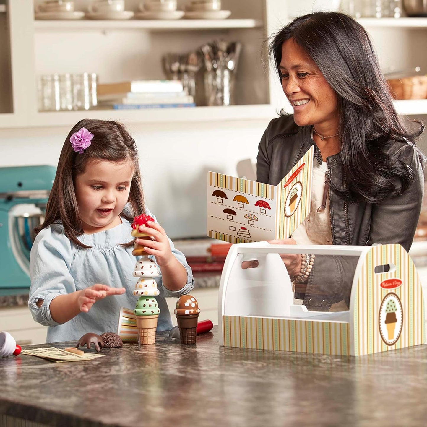 Melissa & Doug Colheres legais de madeira para brincar de sorvete, brinquedo de cozinha, brinquedo de sorvete para meninas e meninos, brinquedo montessori de fingir comida de 3 anos, presente para menino ou menina de 3 anos