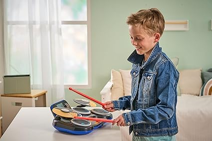 VTech Bateria Kidi DJ, kit de bateria eletrônica iluminada para crianças, com 4 baterias, 2 pratos, baquetas, Bluetooth, modo treinador e muito mais, brinquedo musical para idades de 5, 6, 7 anos ou mais, versão em inglês