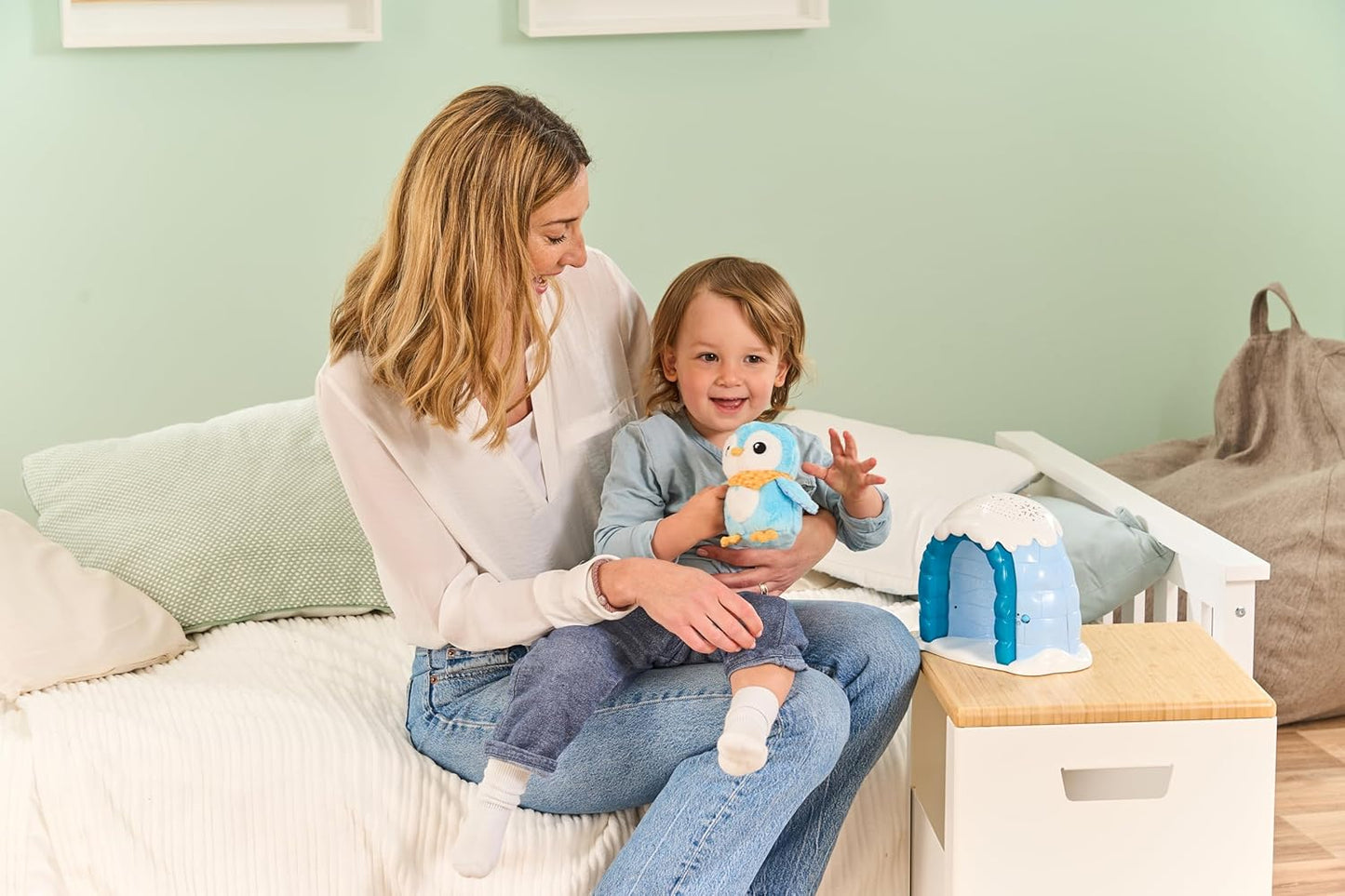 VTech Baby Soothing Starlight Igloo, Projetor de Luz Calmante com Melodias Relaxantes, Sons da Natureza e Ruído Branco, Brinquedo para Bebês de 0, 3, 6, 12 Meses Mais, Versão em Inglês