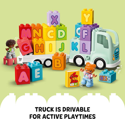LEGO  Brinquedo de caminhão do alfabeto DUPLO Town para crianças, meninos e meninas de 2 anos ou mais, conjunto de brinquedos de construção de veículos de aprendizagem ABC com um trailer carregando tijolos do alfabeto e figuras de meninos e meninas 10421