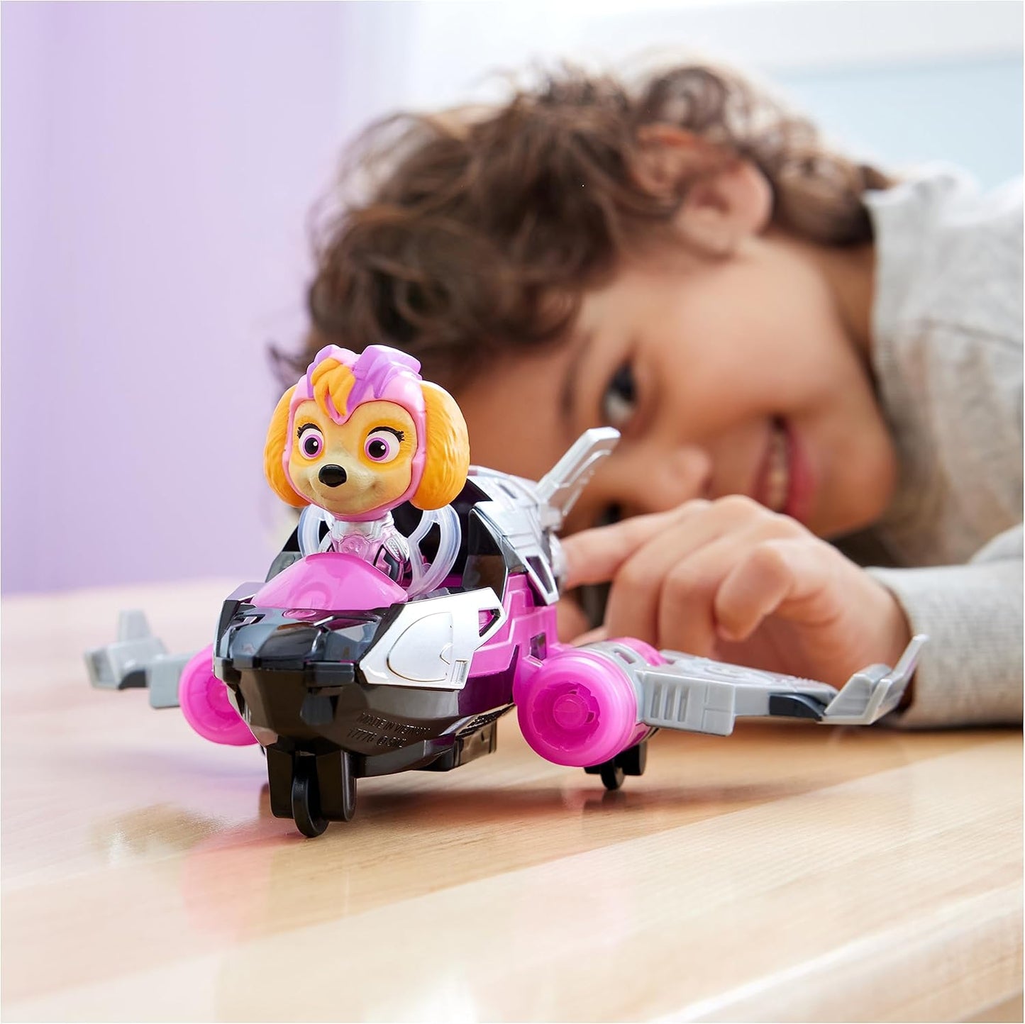 Paw Patrol: The Mighty Movie Avión de juguete con figura de acción de Skye Mighty Pups, luces y sonidos, juguetes para niños y niñas 3+