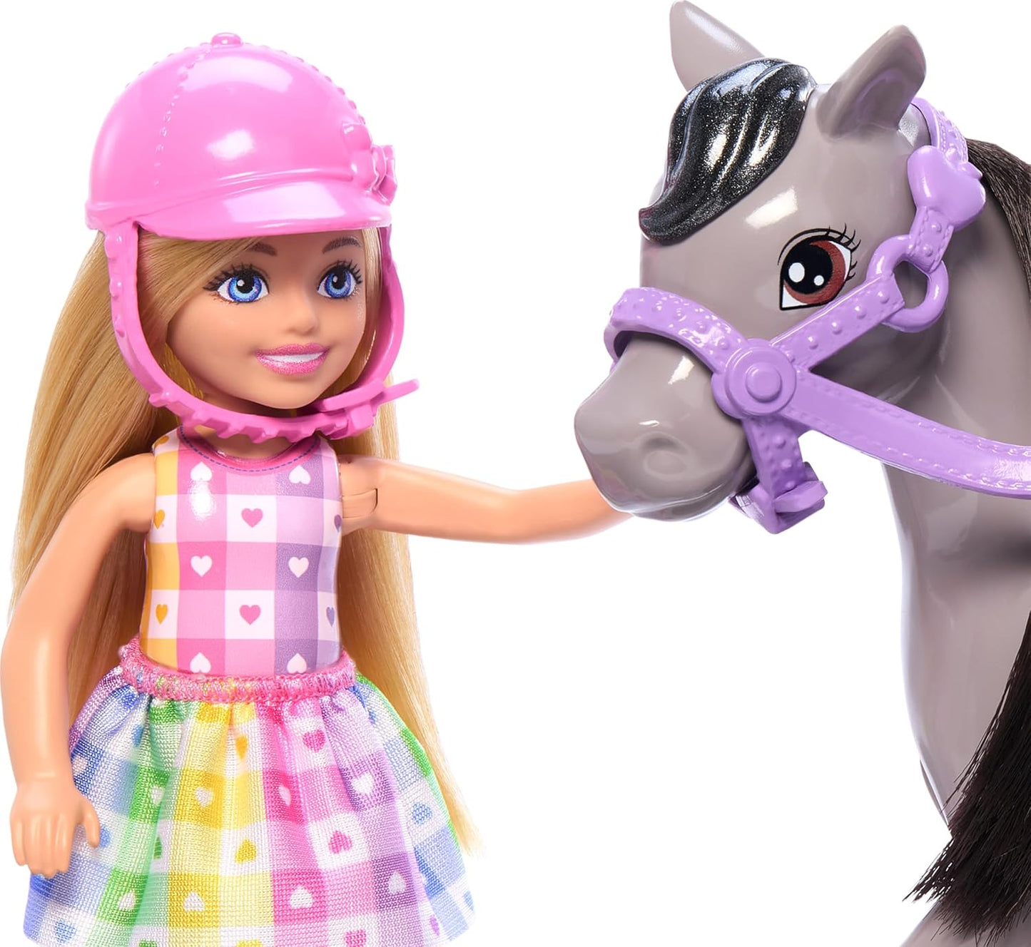 Barbie Conjunto de boneca Chelsea e cavalo, inclui acessório de capacete e sela, a boneca se dobra nos joelhos para "montar" no pônei cinza, HTK29