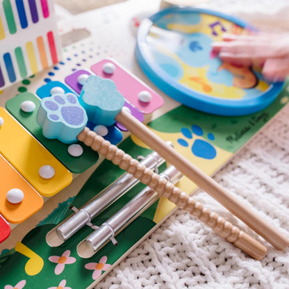 ¡Las pistas de Melissa y Doug Blue y tú! Tabla de madera para crear música.