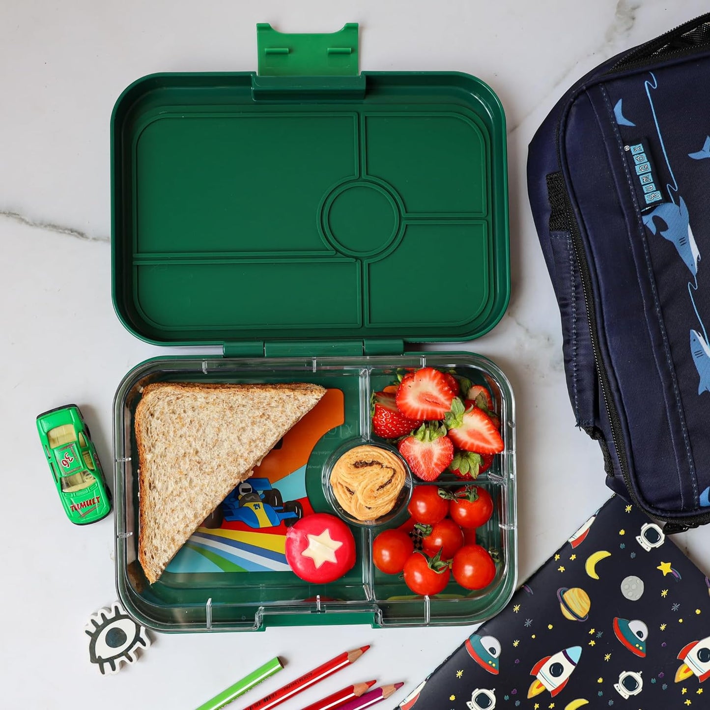 yumbox  Tapas tamanho maior - lancheira Bento à prova de vazamentos de 4 compartimentos para pré-adolescentes, adolescentes e adultos (roxo Sevilha com bandeja arco-íris)