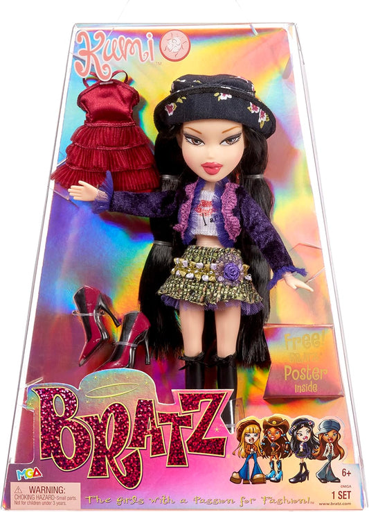 Bratz Boneca da moda original - KUMI - inclui duas roupas, acessórios de moda, embalagem holográfica de edição especial e pôster - para crianças e colecionadores com mais de 4 anos