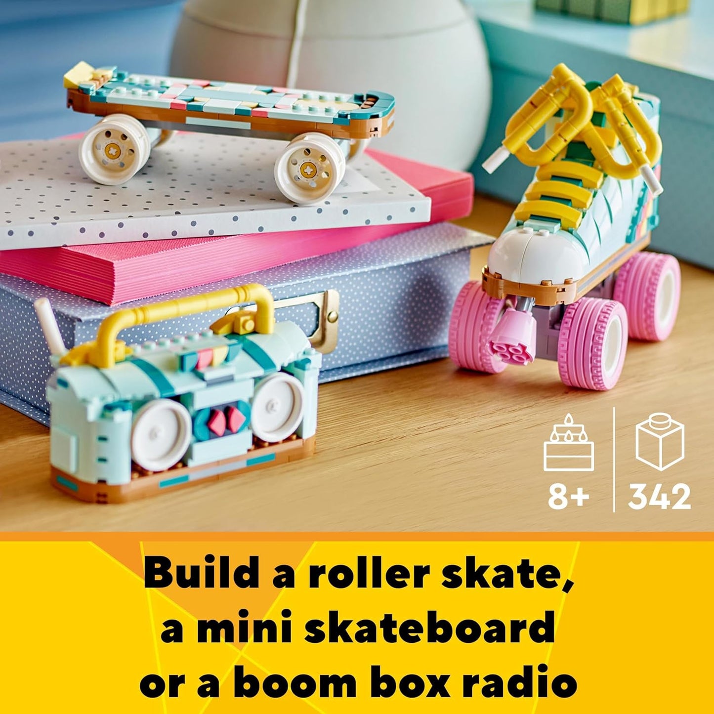 LEGO Creator 3 em 1 Retro Roller Skate para Mini Skate Toy para Boom Box Radio, conjunto para meninas, meninos e crianças de 8 anos ou mais, ótima decoração de mesa ou acessórios de quarto, presentes para amantes de música 31148